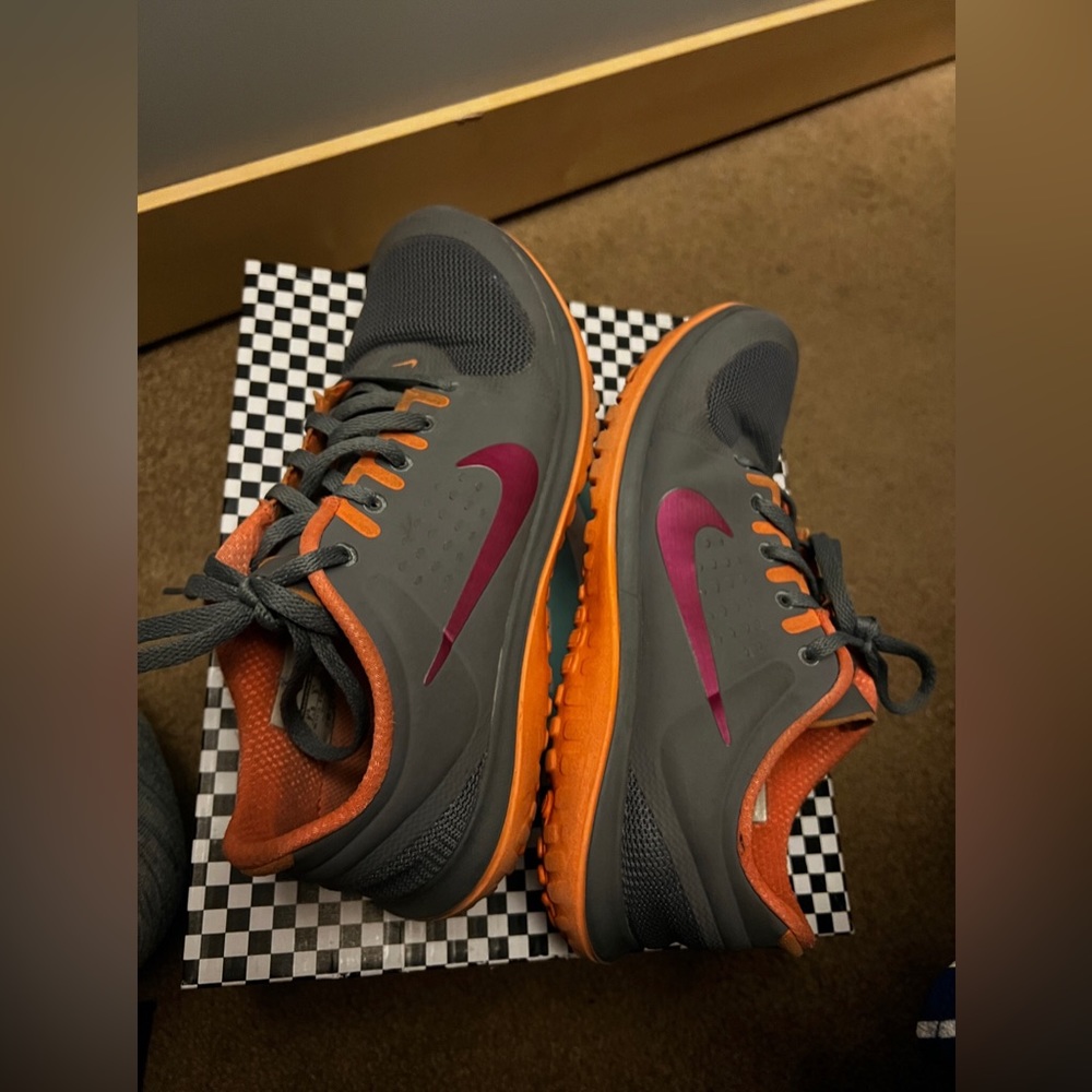 7.5 Nike FS Lite Run - Picture 7 of 8